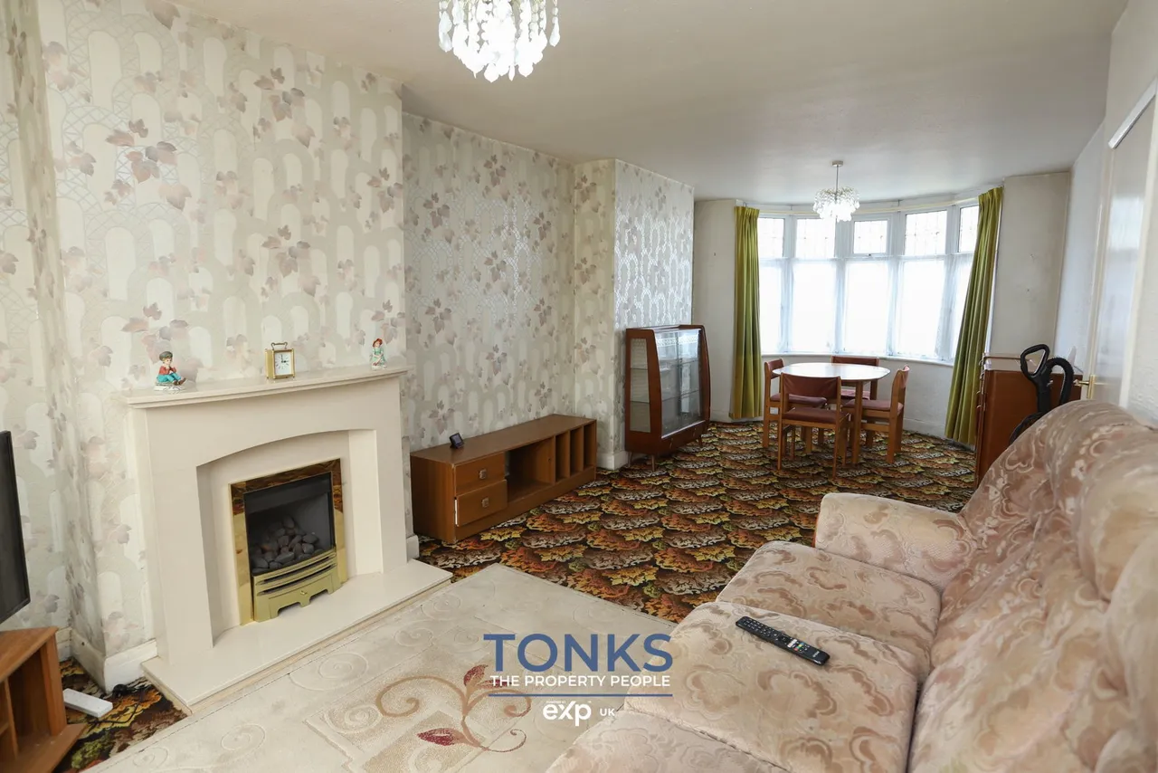 Highbury Avenue, Rowley Regis, B65, photo 2