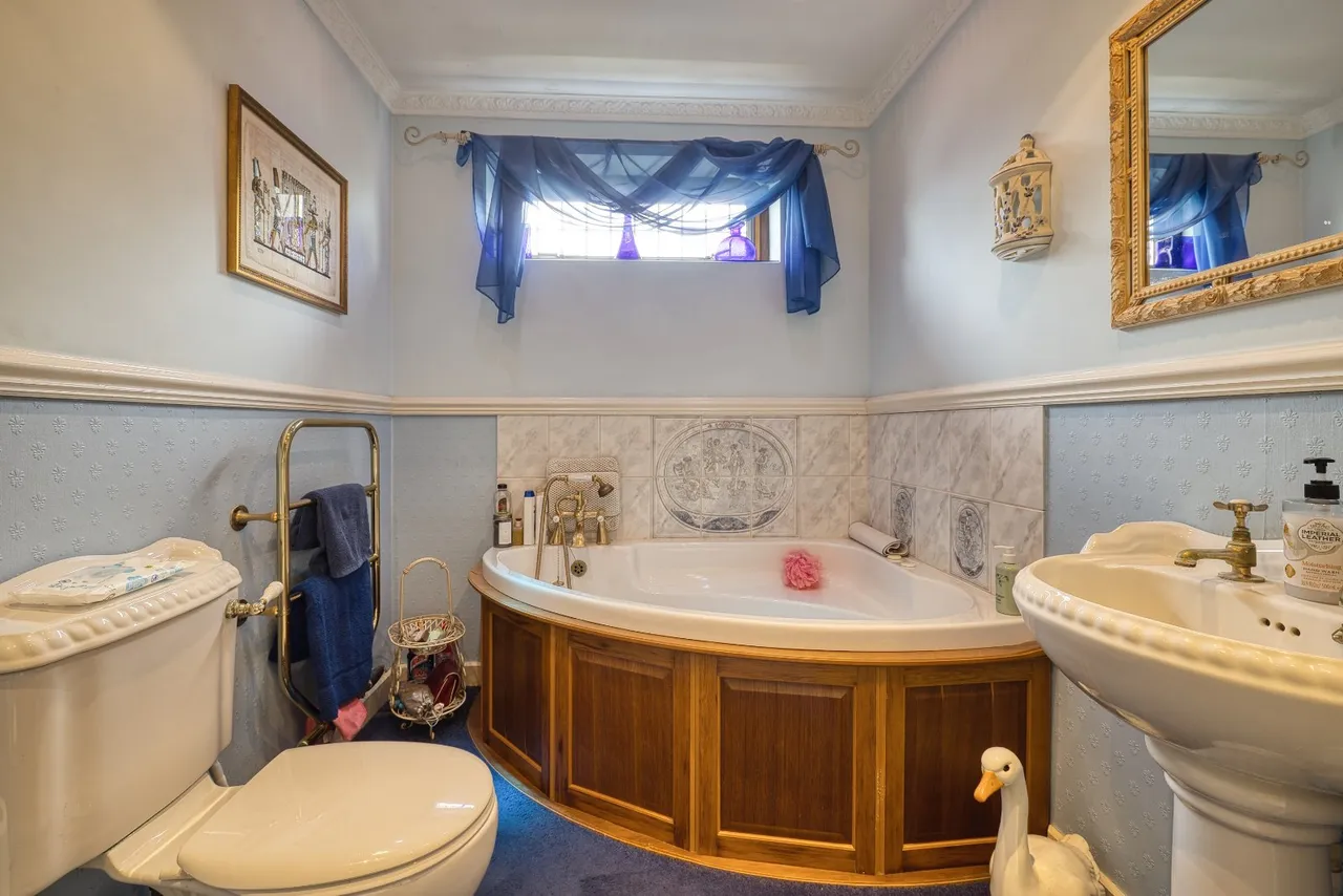 George Hill Road, Kingsgate, CT10, photo 16