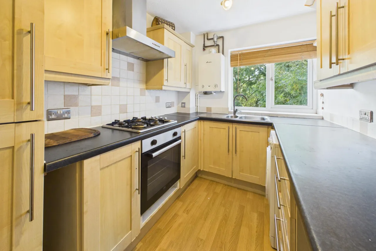 St. Johns Well Court, Berkhamsted, HP4, photo 3