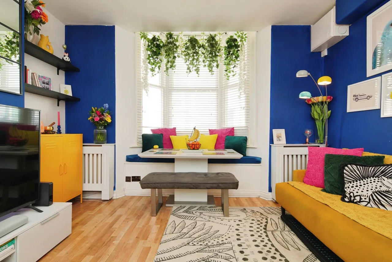 2 bed flat for sale — Devonshire Place, Brighton