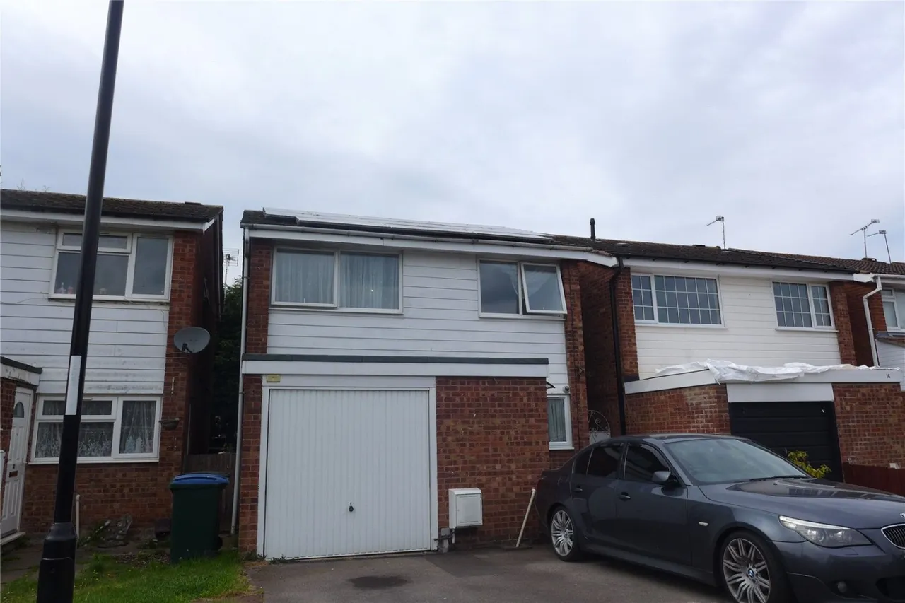 4 bed house to rent, Grasscroft Drive, Cheylesmore, CV3
