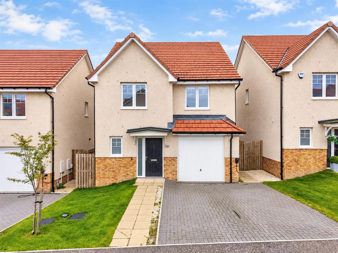 4 bed house for sale, Adam Crescent, Dundee