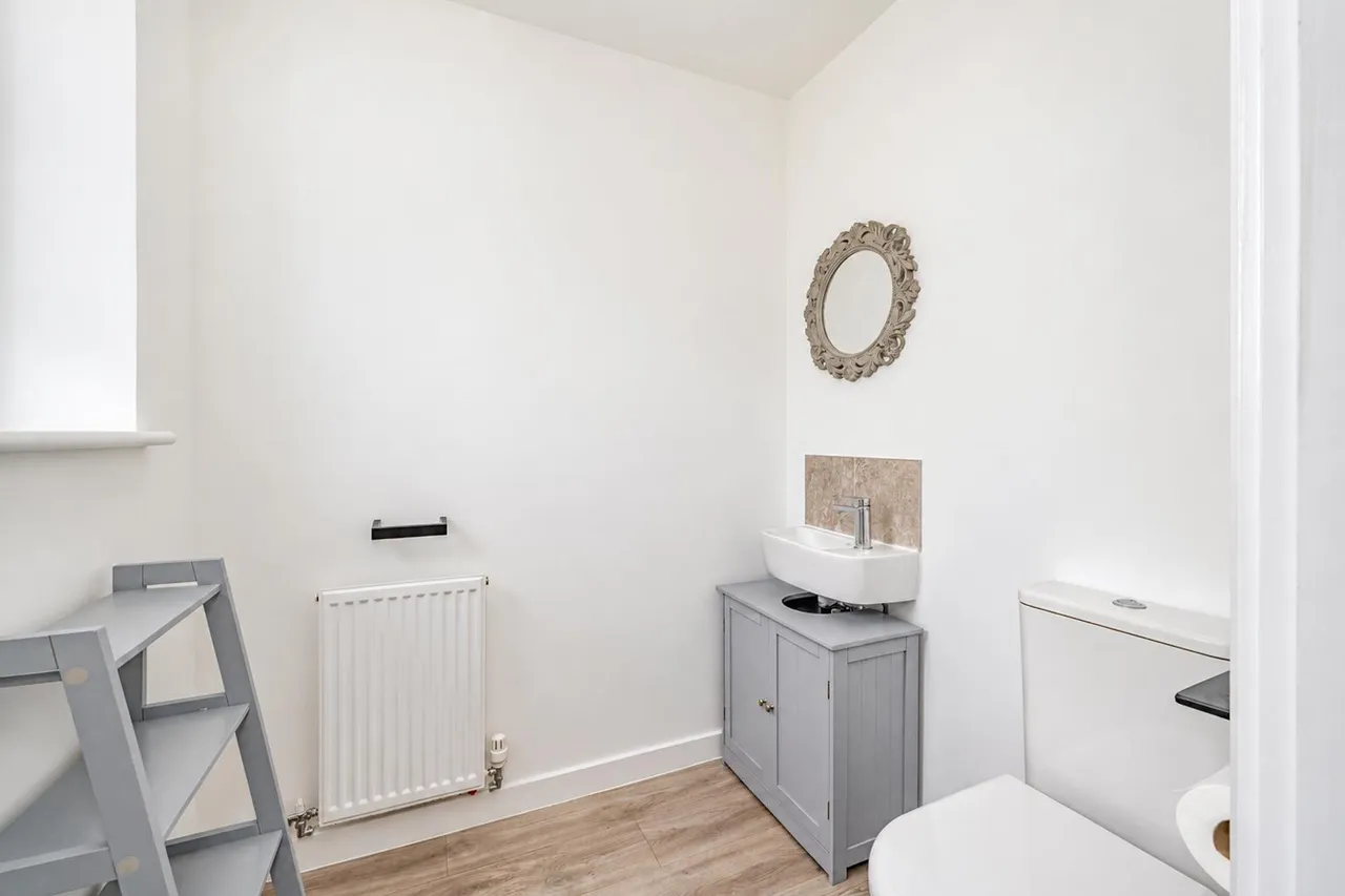 Adam Crescent, Dundee, photo 9
