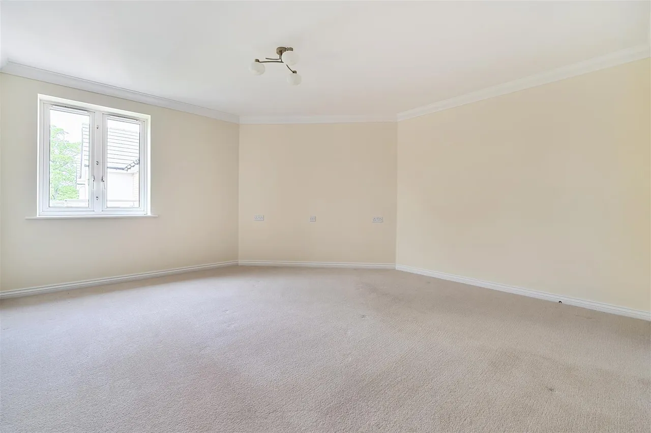 Wratten Road West, Hitchin, SG5, photo 8