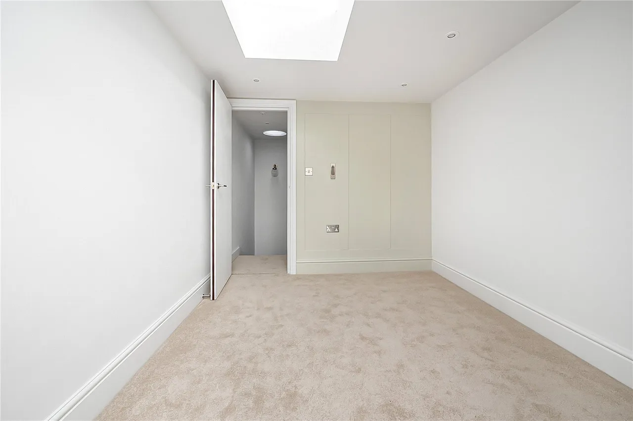 Candler Mews, Twickenham, TW1, photo 10