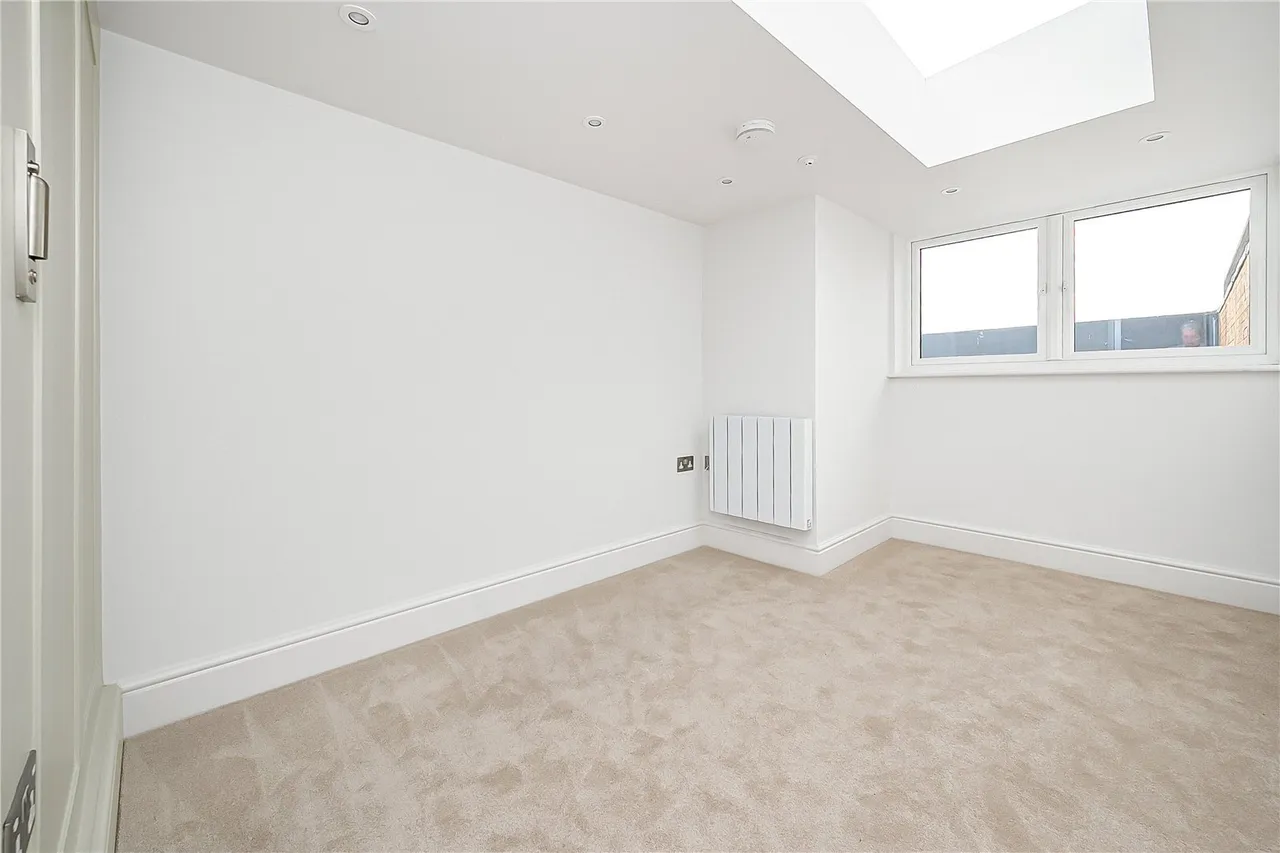Candler Mews, Twickenham, TW1, photo 12