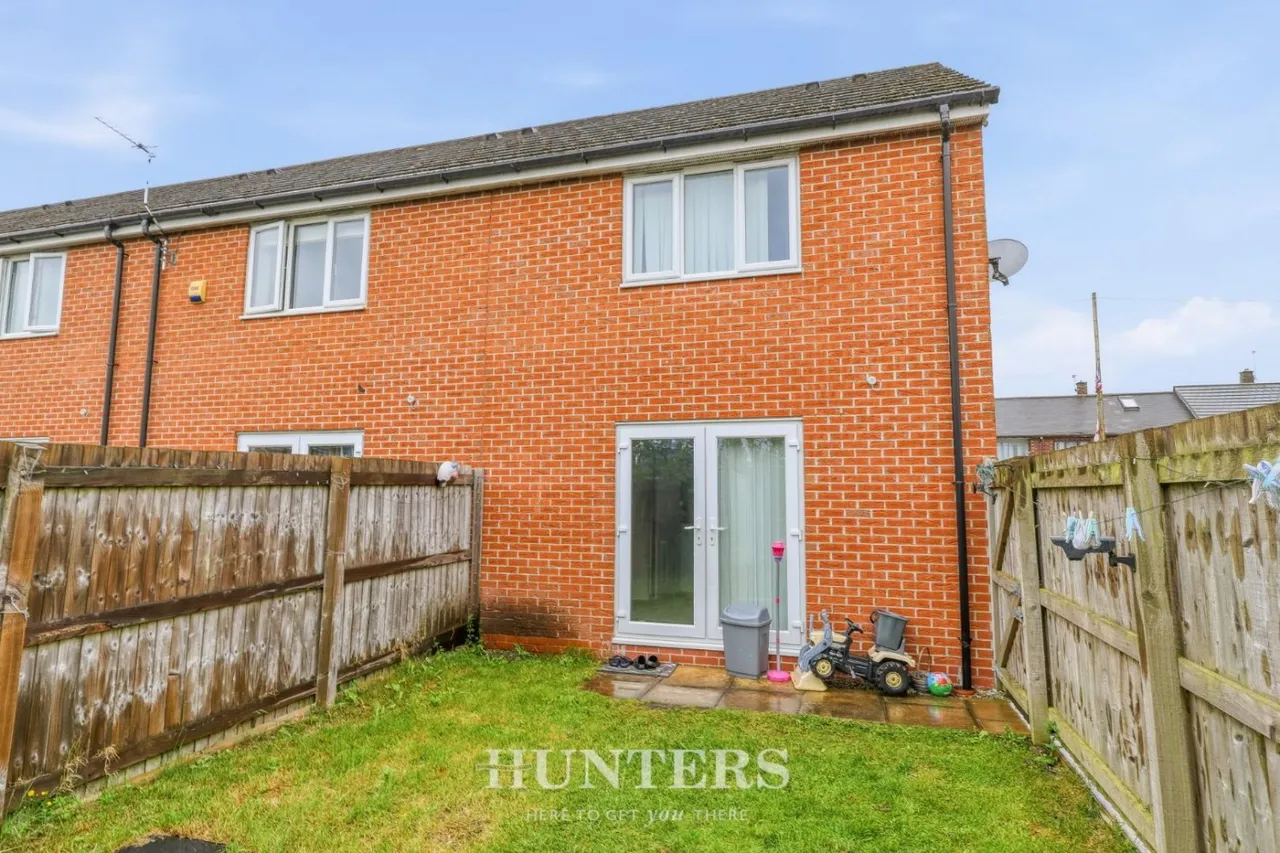 Windermere Road, Middleton, M24, photo 17