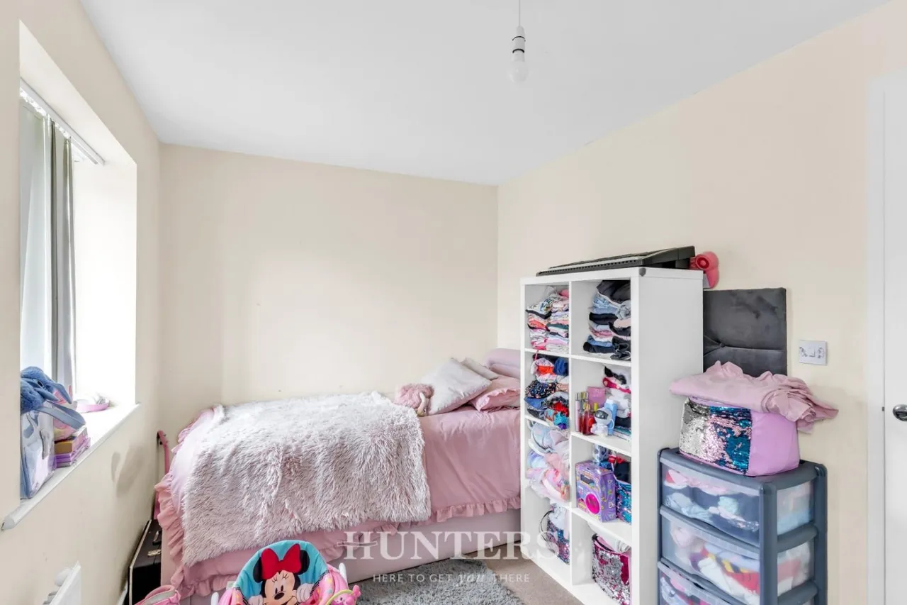 Windermere Road, Middleton, M24, photo 11