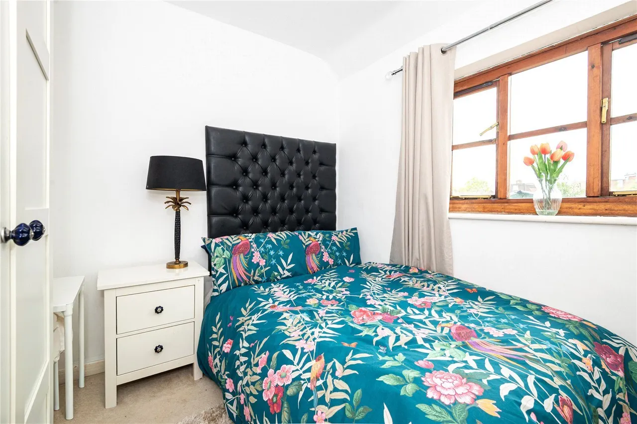 Fulwell Park Avenue, Twickenham, TW2, photo 7
