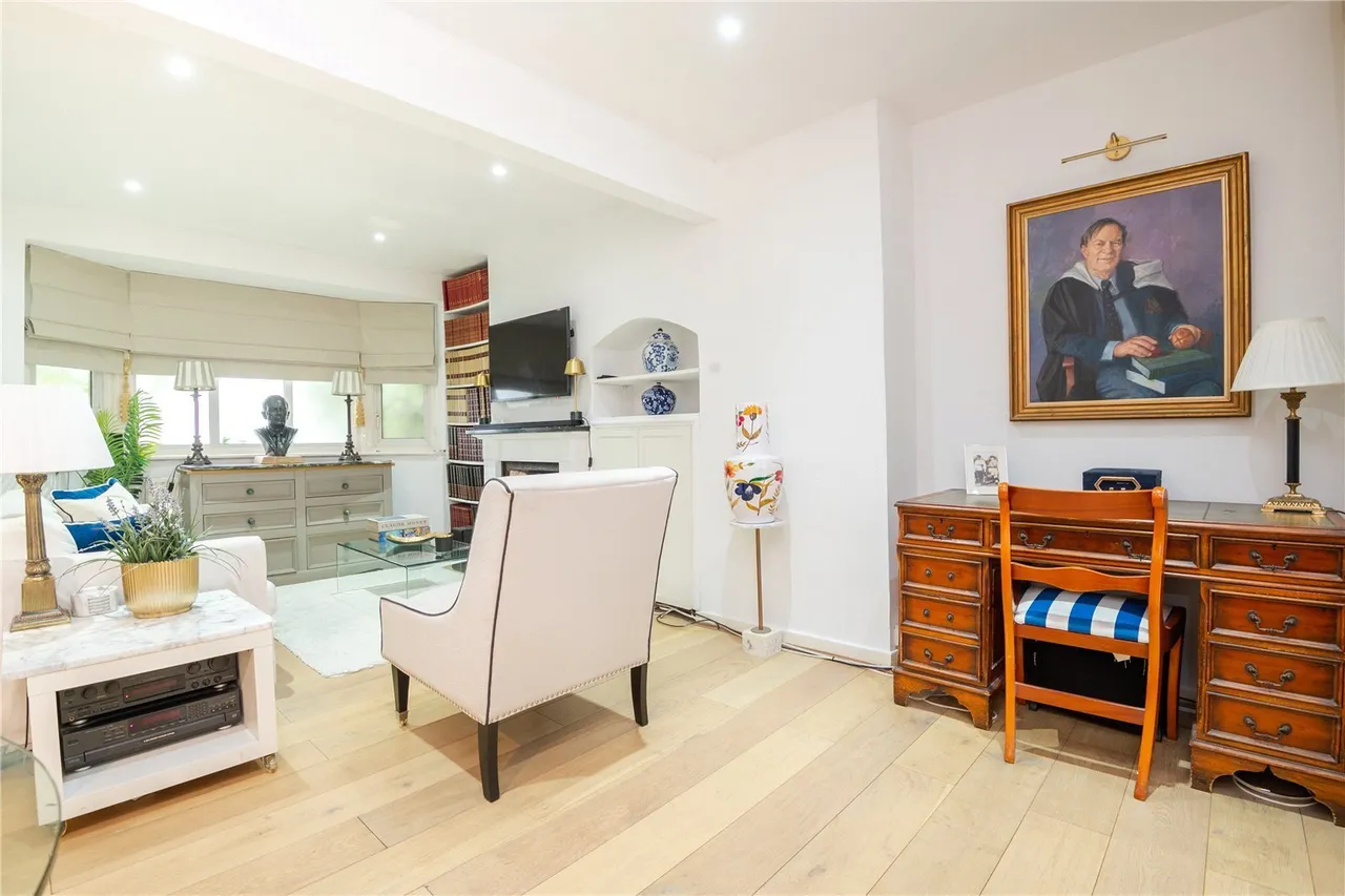 Fulwell Park Avenue, Twickenham, TW2, photo 12