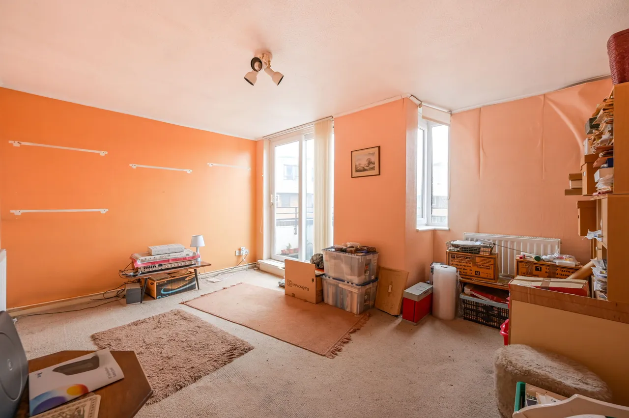 58 Burr Close, London, photo 5