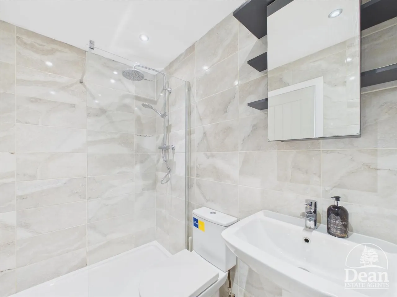 High Street, Bream, GL15, photo 5