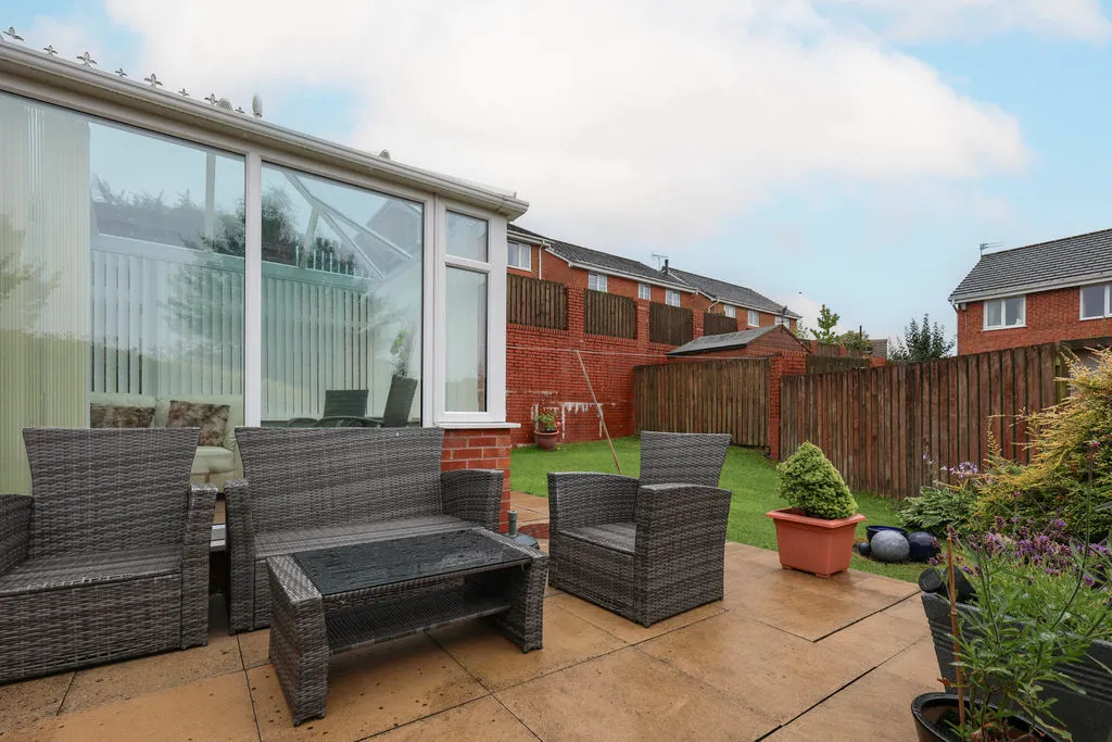 Repton Close, Bacup OL13 9TF, photo 21