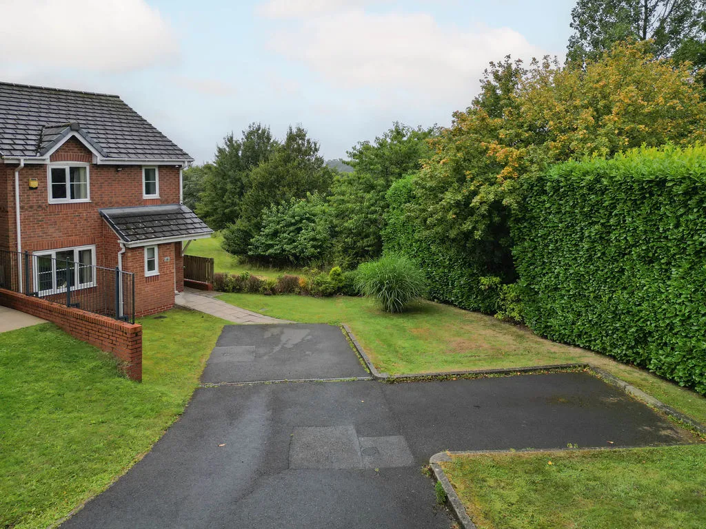 Repton Close, Bacup OL13 9TF, photo 23