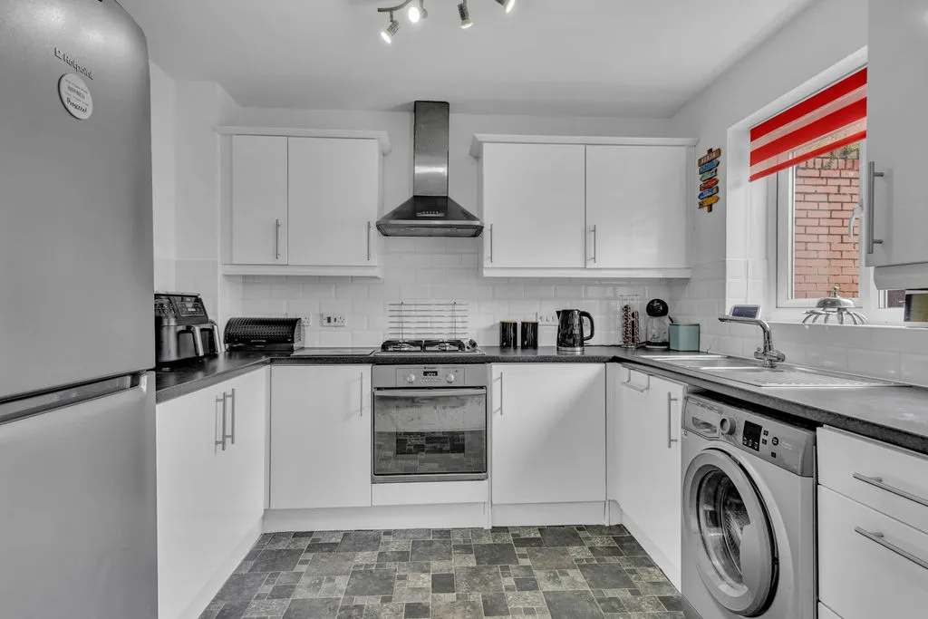 Repton Close, Bacup OL13 9TF, photo 5