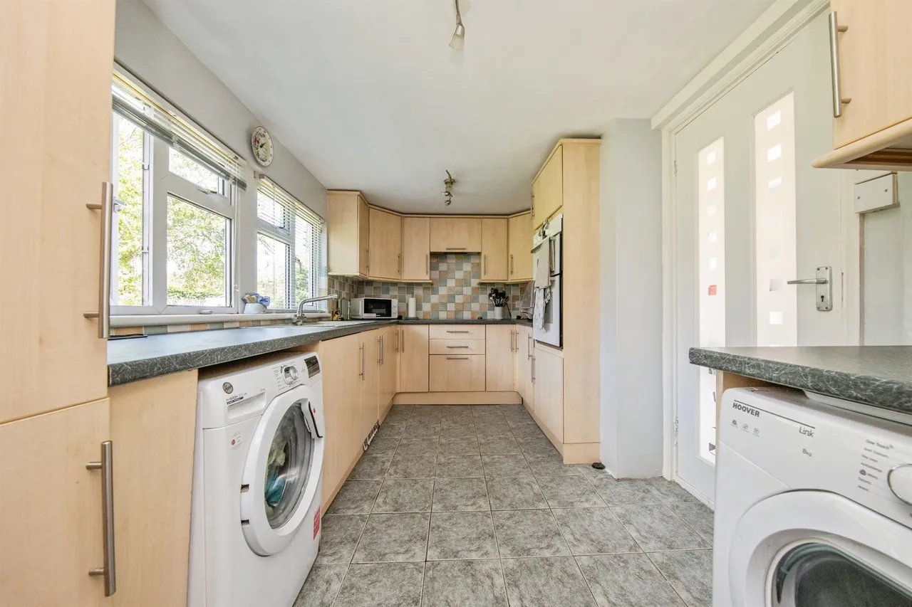 Harpers Estate, Nayland, Colchester, photo 8