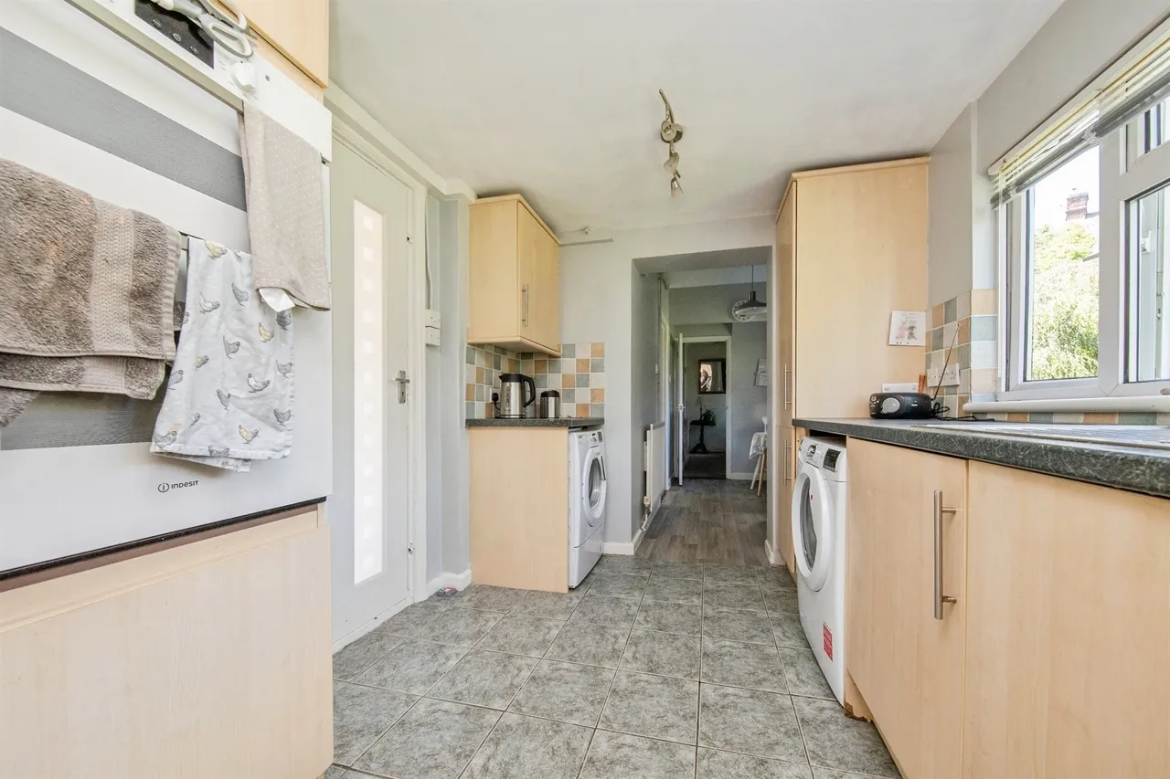 Harpers Estate, Nayland, Colchester, photo 9