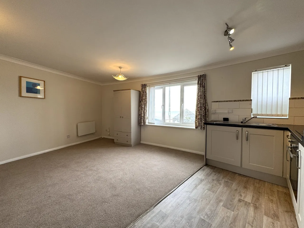 Camona Drive, Maritime Quarter, Swansea, SA1 1YJ, photo 2