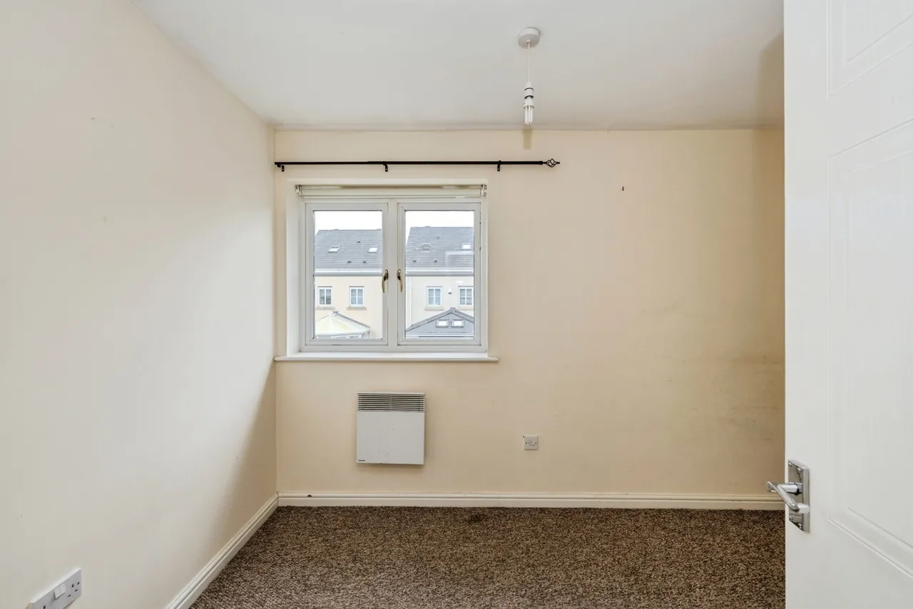 Six Mills Avenue, Gorseinon, SA4, photo 15