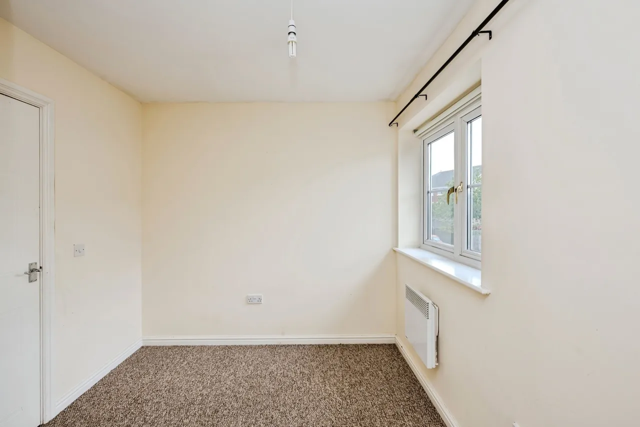 Six Mills Avenue, Gorseinon, SA4, photo 16