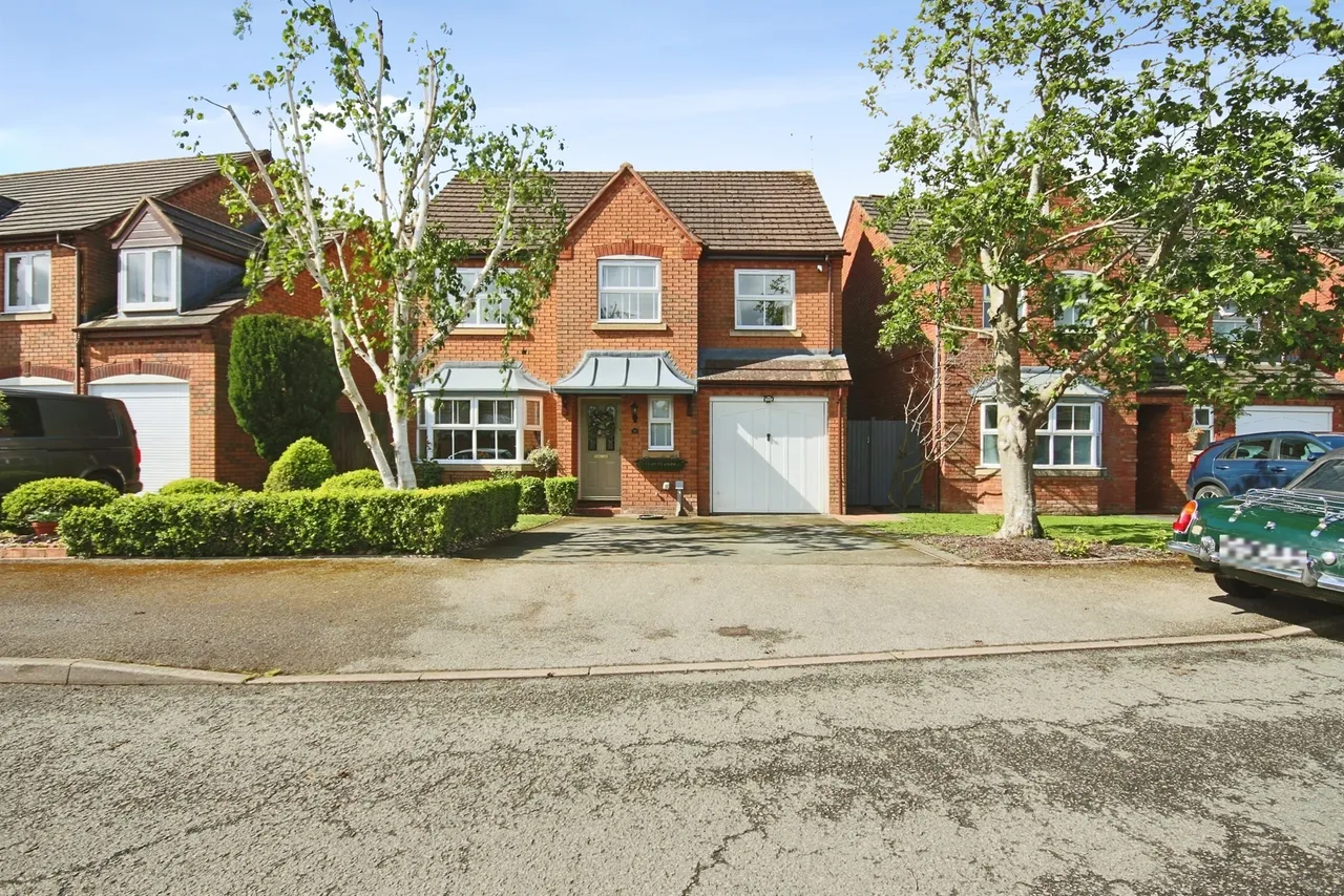 5 bed house for sale — Touchstone Road, Heathcote, Warwick