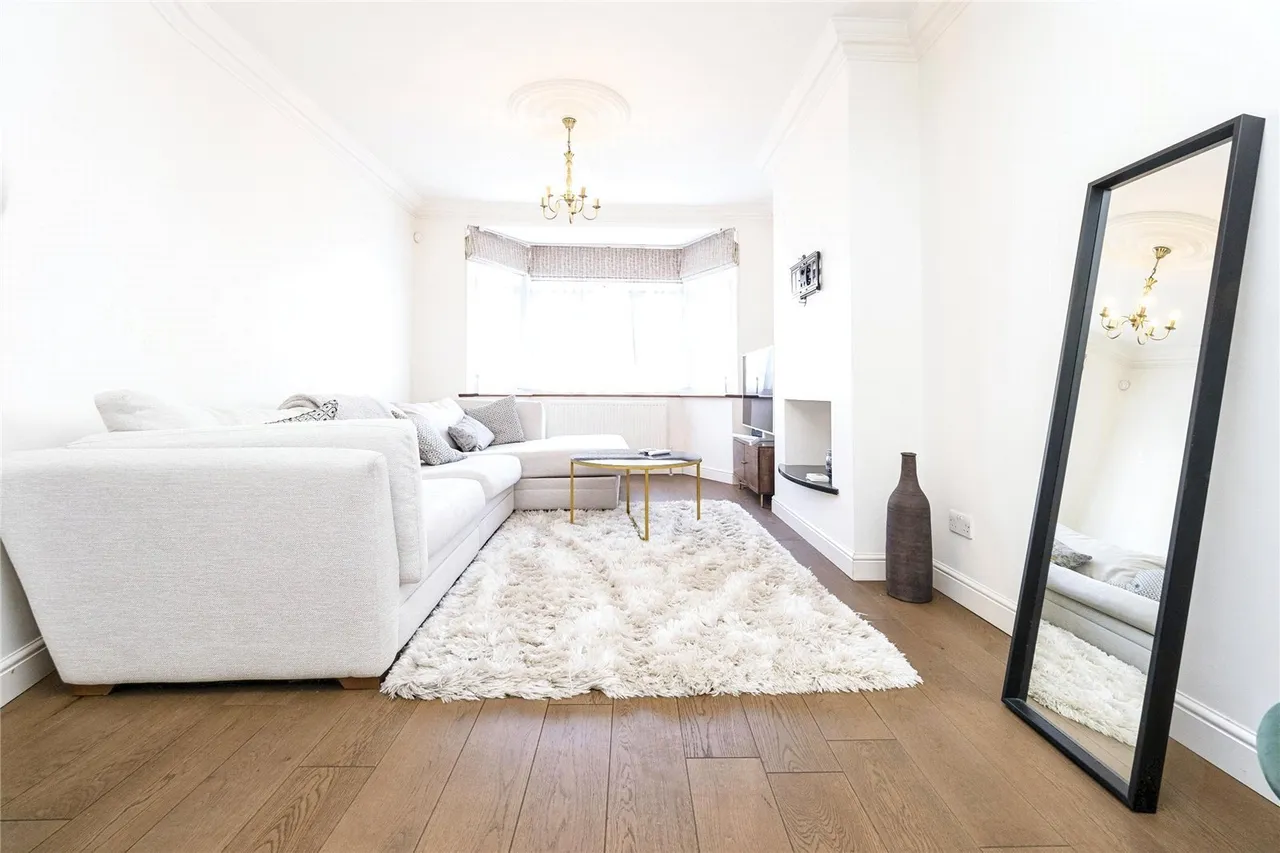 Norman Close, Romford, RM5, photo 4