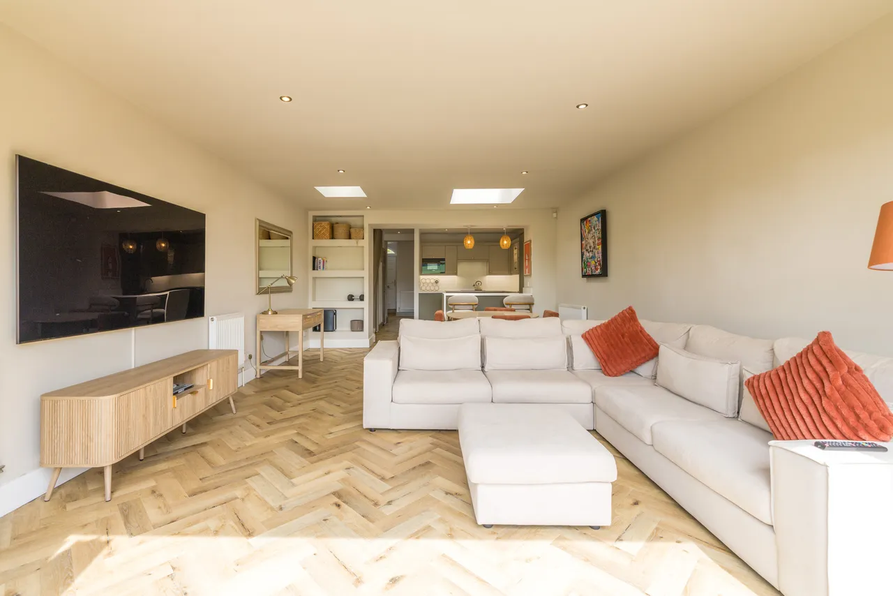 Canal Bank, Appley Bridge, WN6, photo 8