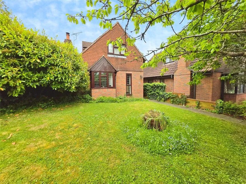 3 bed house for sale, Wigmore Road, Gillingham, ME8