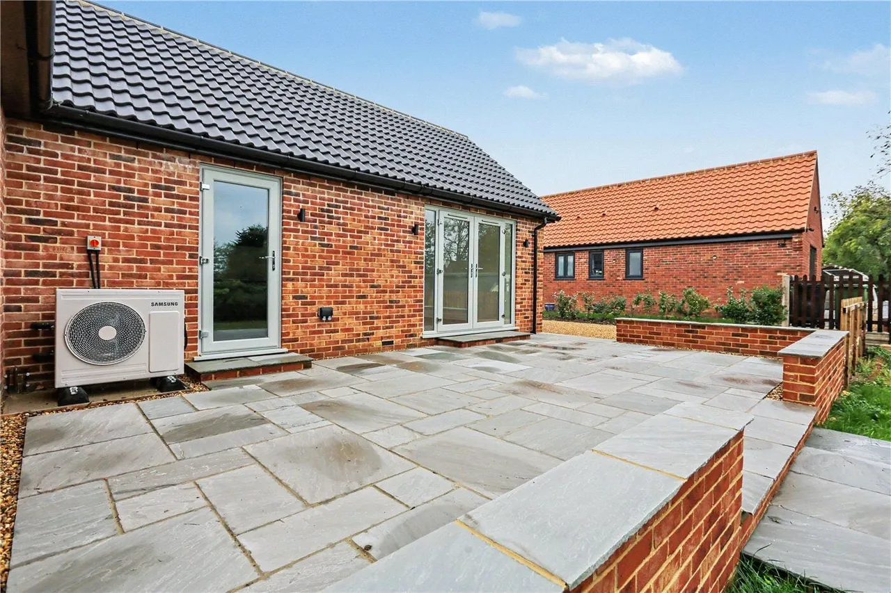 The Street, North Lopham, IP22, photo 18