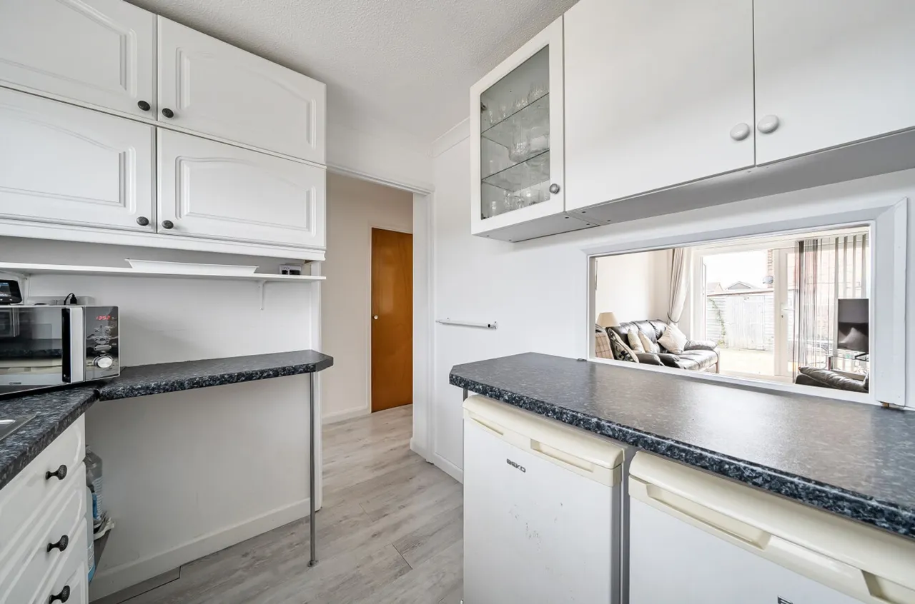 Gainsborough Drive, Selsey, PO20, photo 7