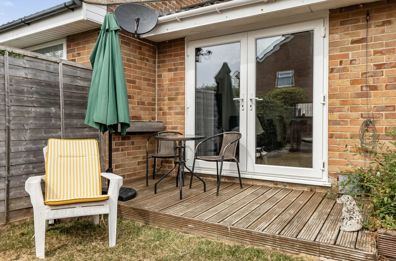 Gainsborough Drive, Selsey, PO20, photo 13