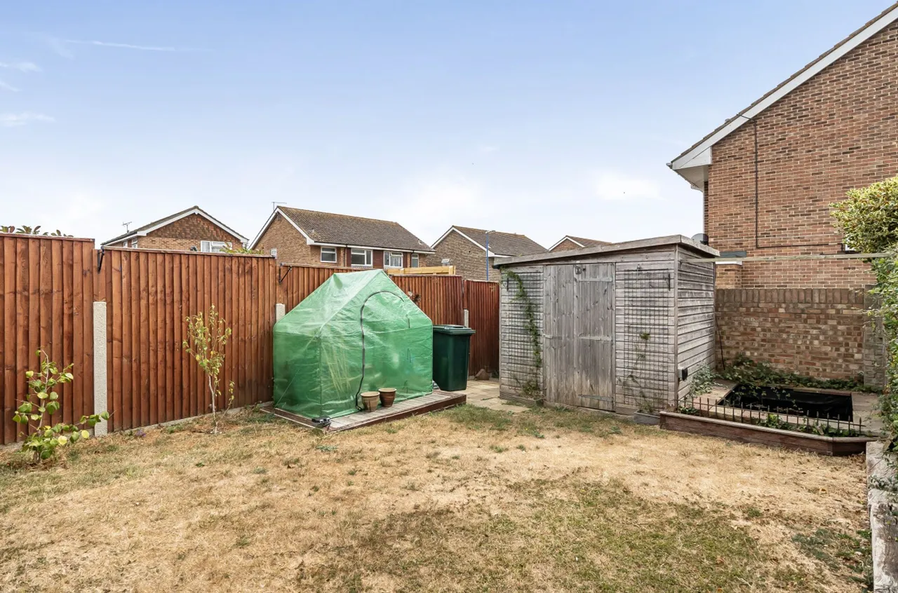 Gainsborough Drive, Selsey, PO20, photo 12