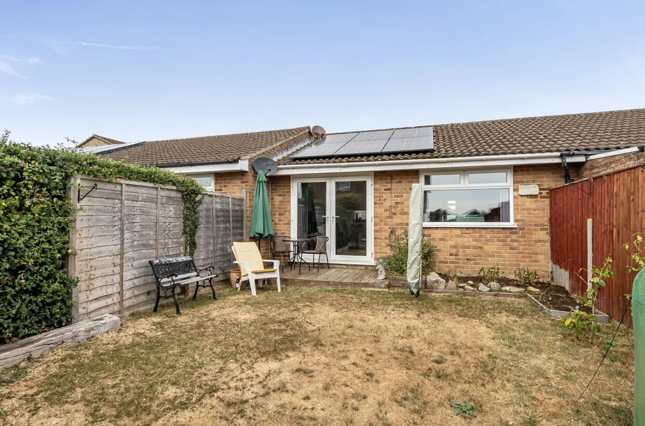 Gainsborough Drive, Selsey, PO20, photo 3