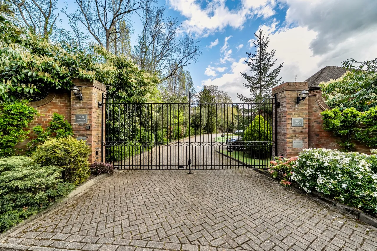 Chislehurst, Kent, photo 2