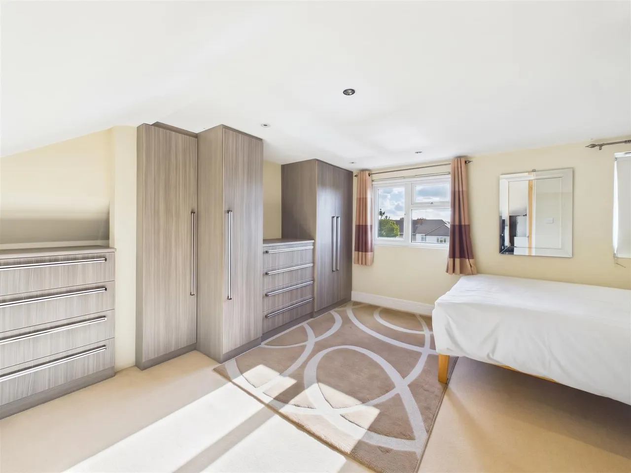 Bideford Road, Ruislip, HA4, photo 9