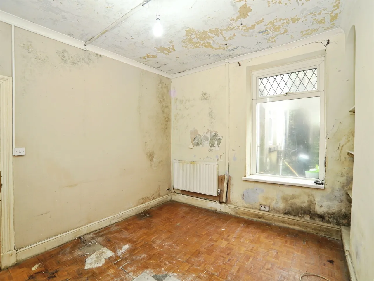 St. Michaels Avenue, Pontypridd, CF37, photo 4