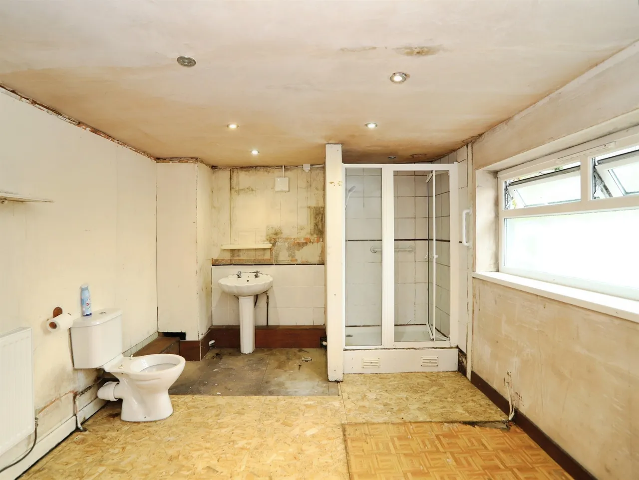 St. Michaels Avenue, Pontypridd, CF37, photo 10