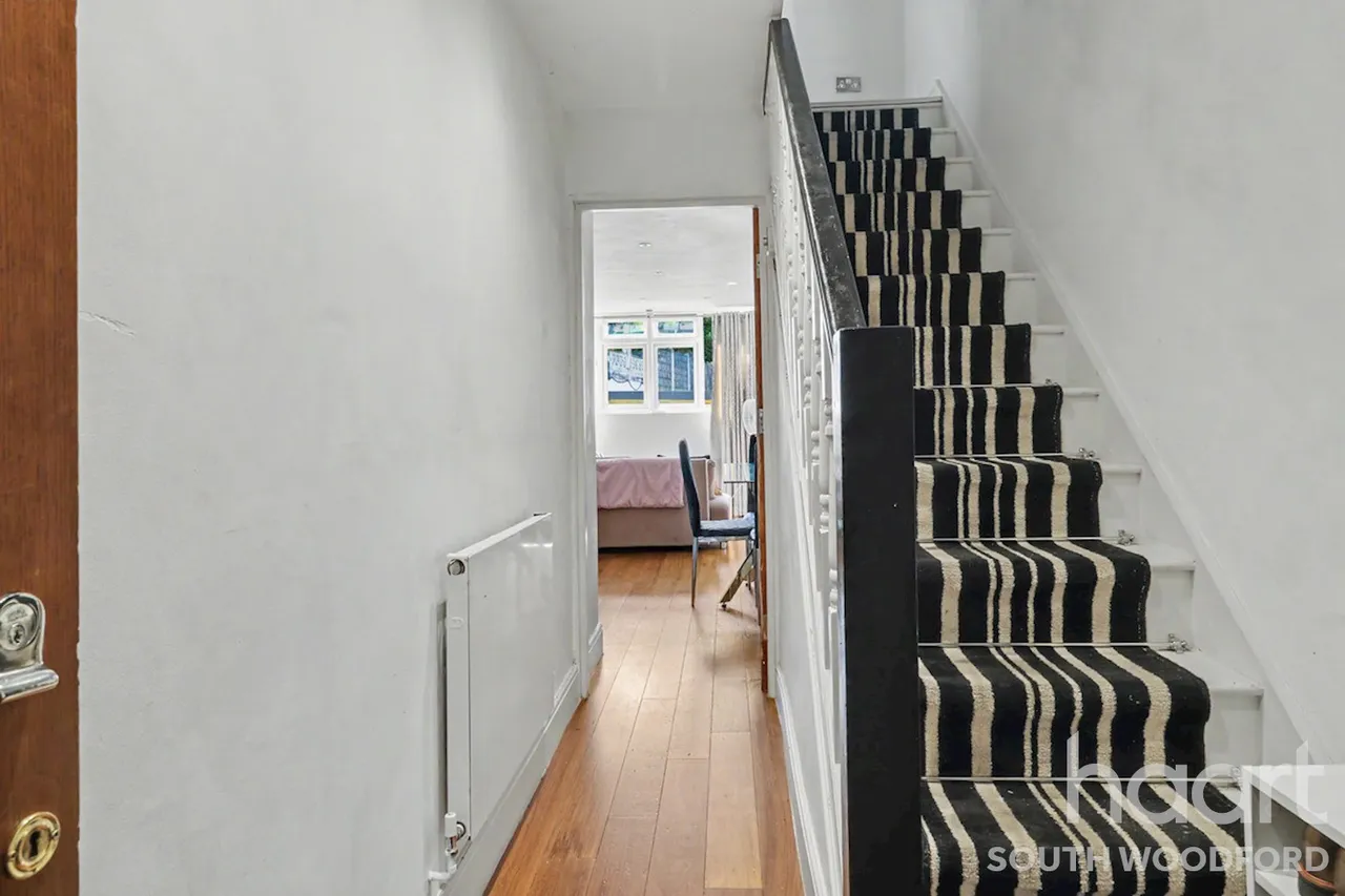 Wynndale Road, London, E18, photo 9