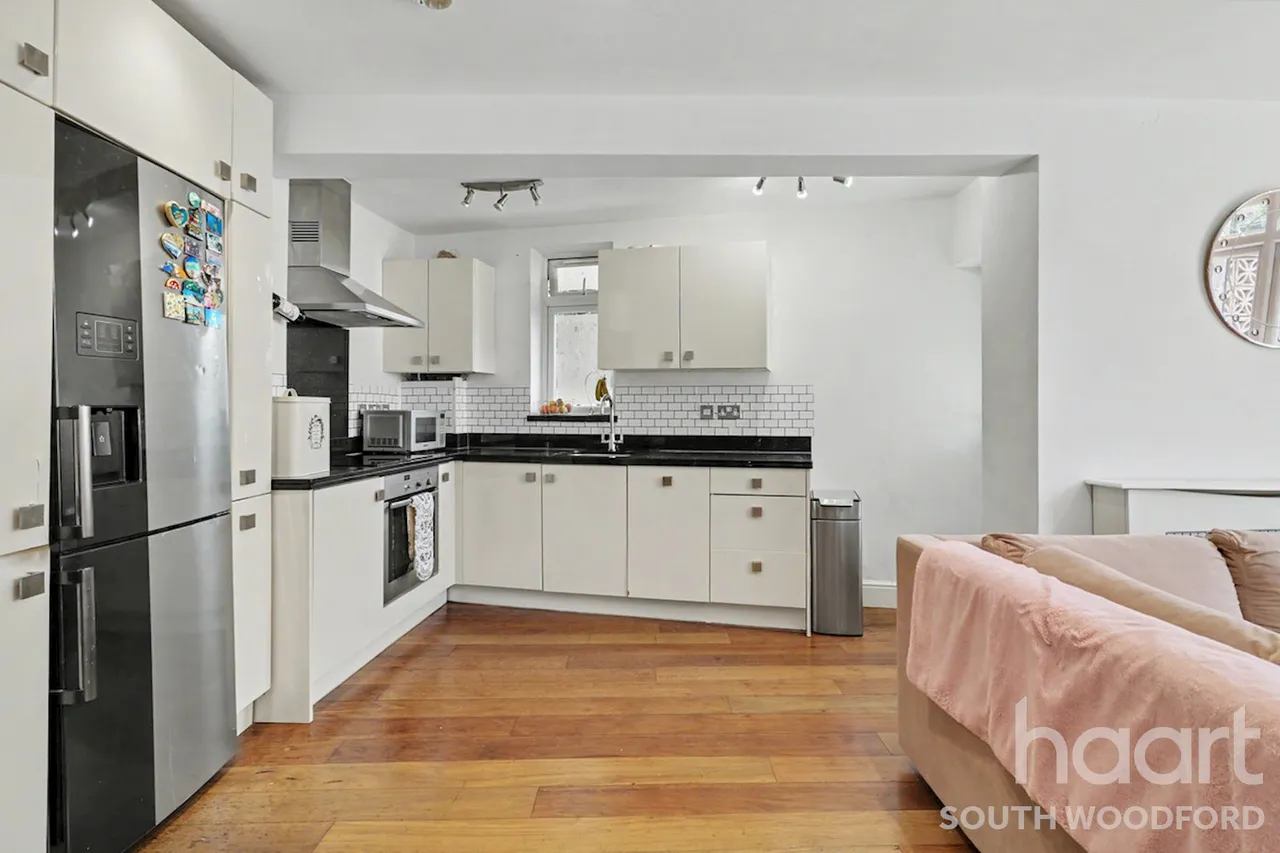 Wynndale Road, London, E18, photo 4
