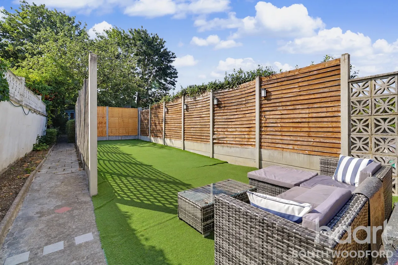 Wynndale Road, London, E18, photo 5