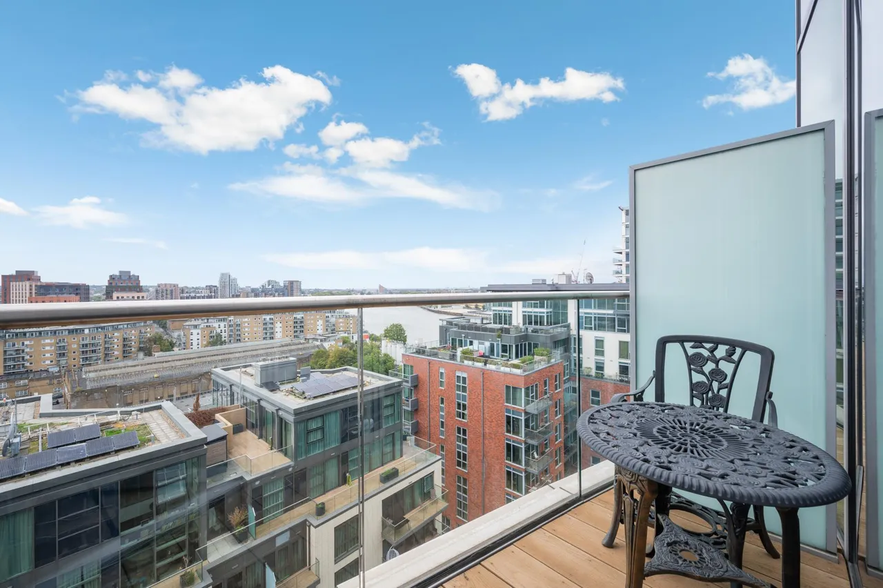 Juniper Drive, SW18, photo 12