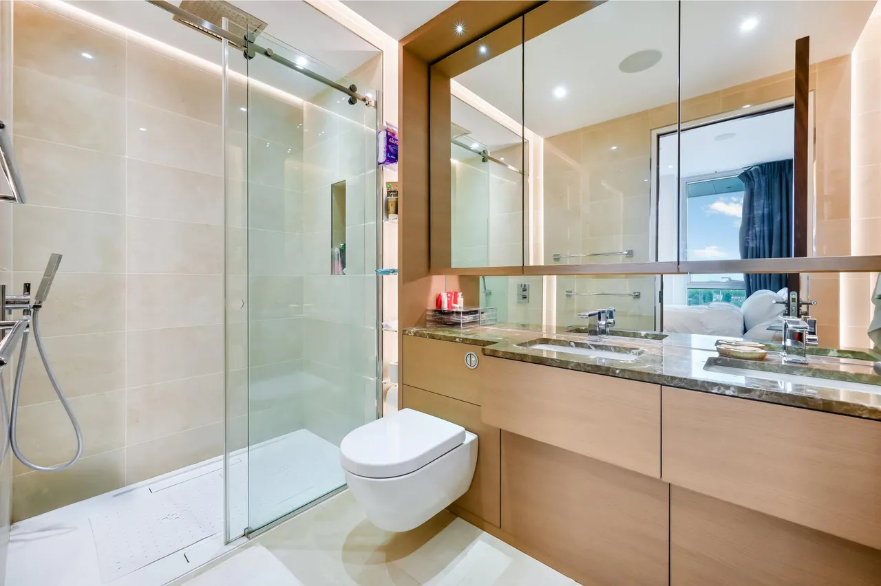 Juniper Drive, SW18, photo 13