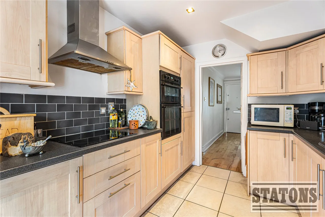 Barnet Gate Lane, Arkley, EN5 2AD, photo 10