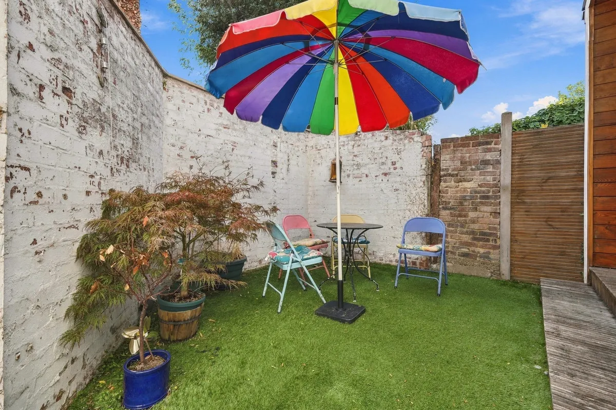 York Hill, Loughton, IG10, photo 21