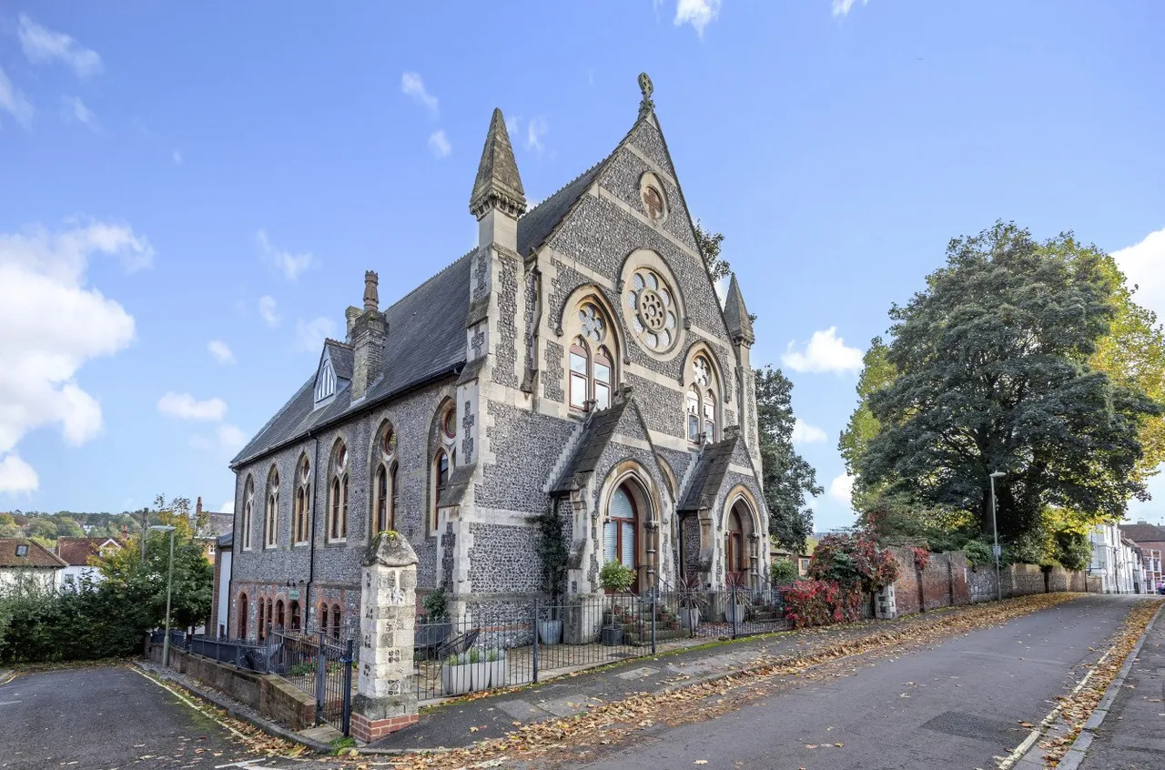 1 bed flat for sale, Sutton Gardens, Winchester, SO23