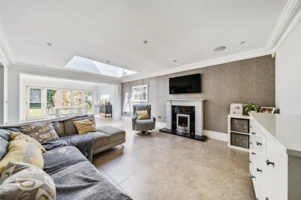 Grange Road, Horsell, GU21, photo 4
