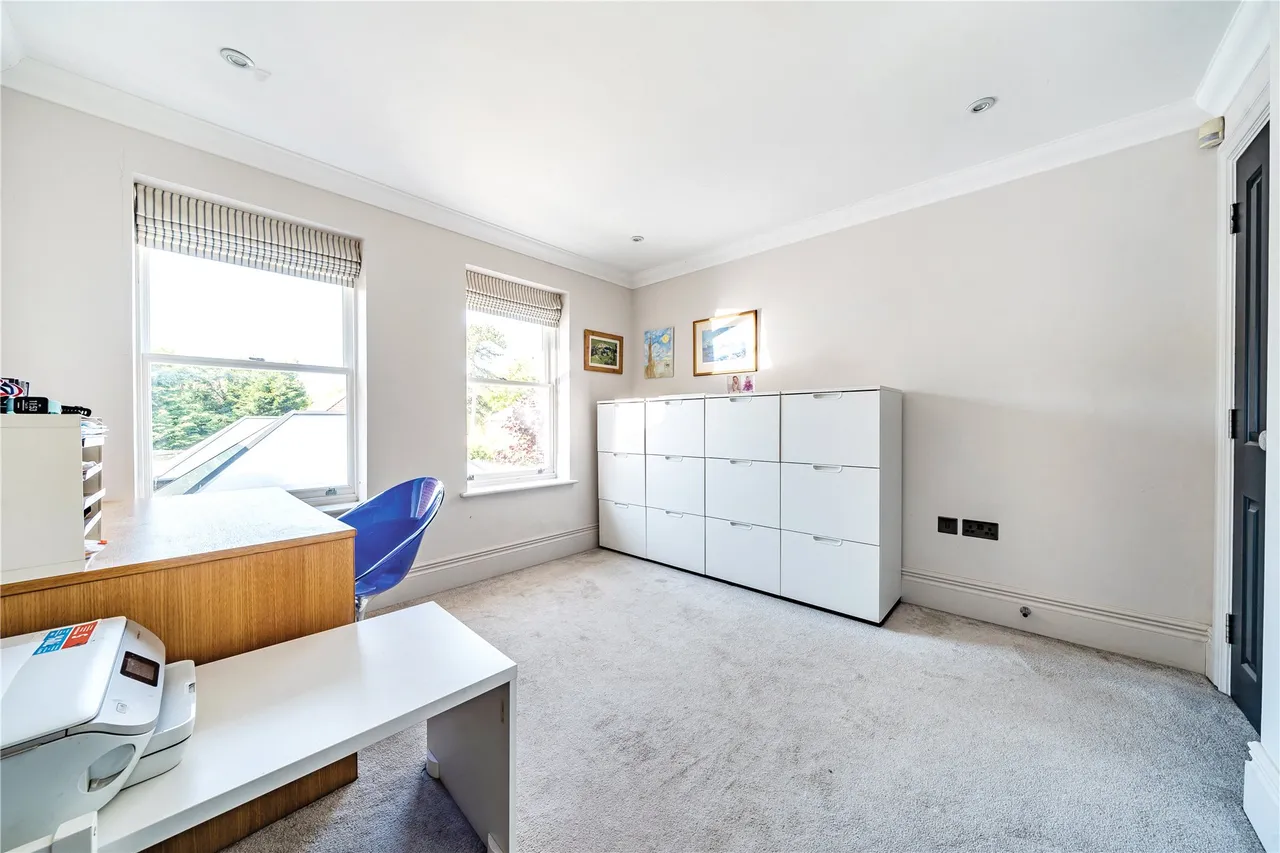 Grange Road, Horsell, GU21, photo 11