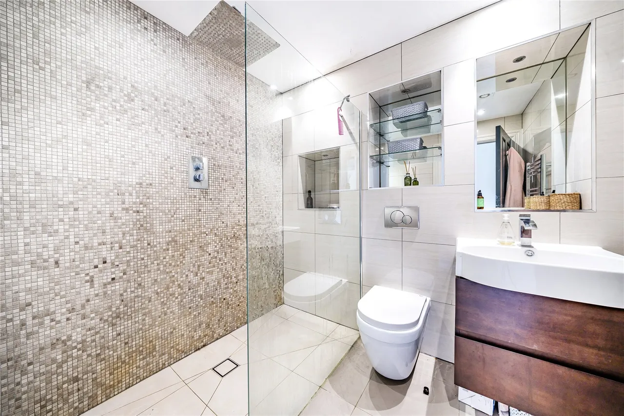 Grange Road, Horsell, GU21, photo 15
