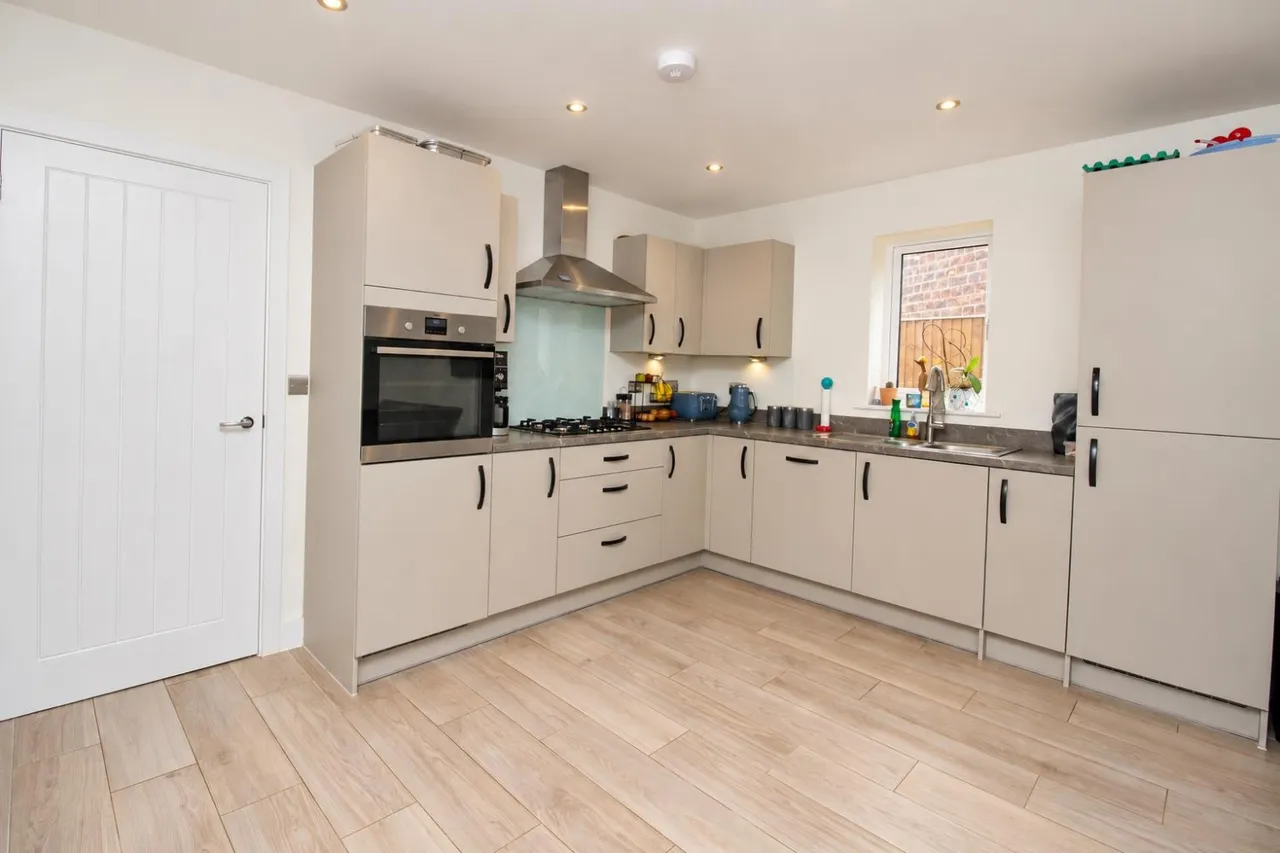 Weavers Way, Hoddlesden, BB3, photo 8
