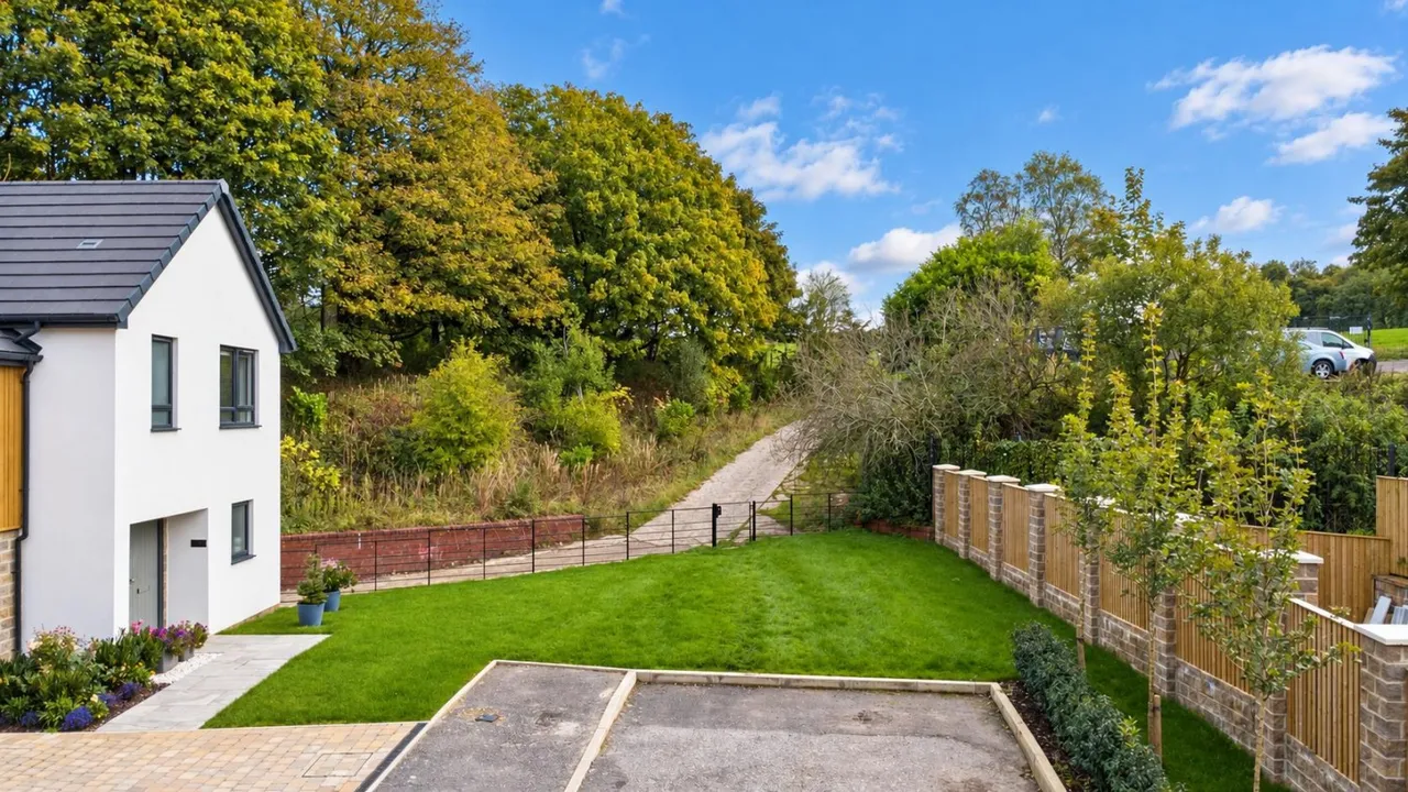 Weavers Way, Hoddlesden, BB3, photo 16